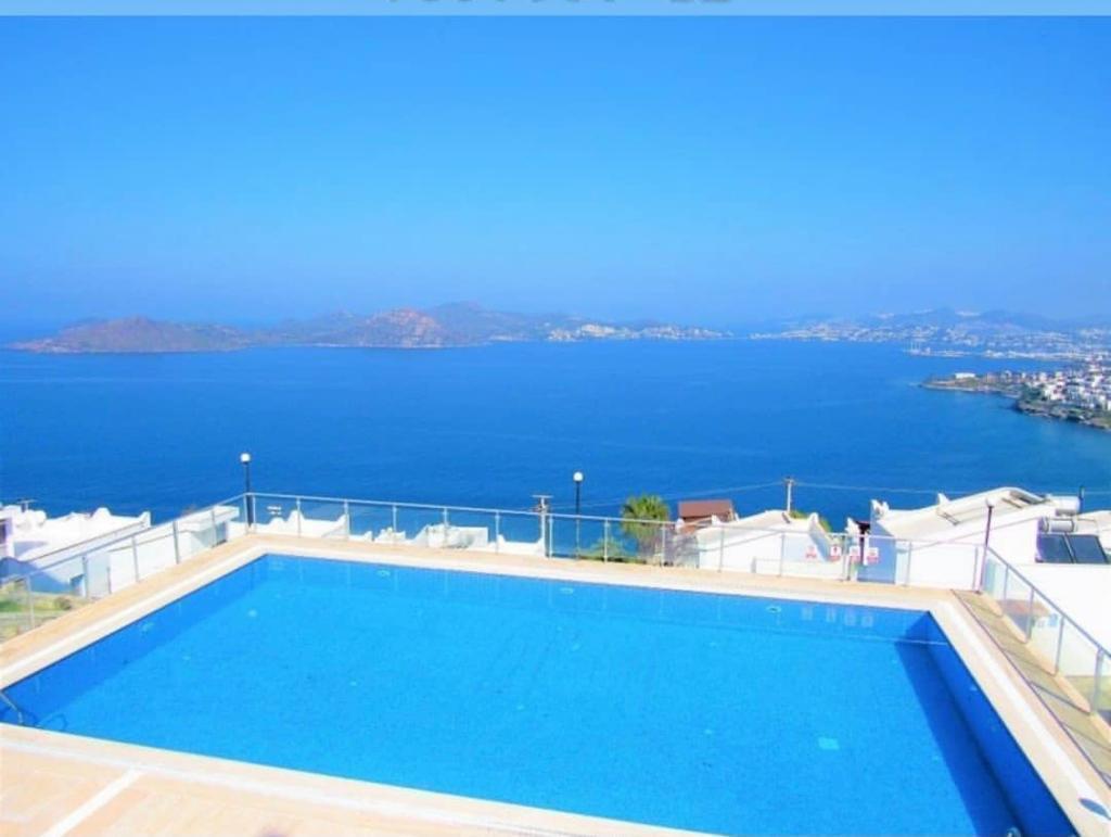 024 / Yalıkavak Geriş’te Full Eşyalı Tripleks