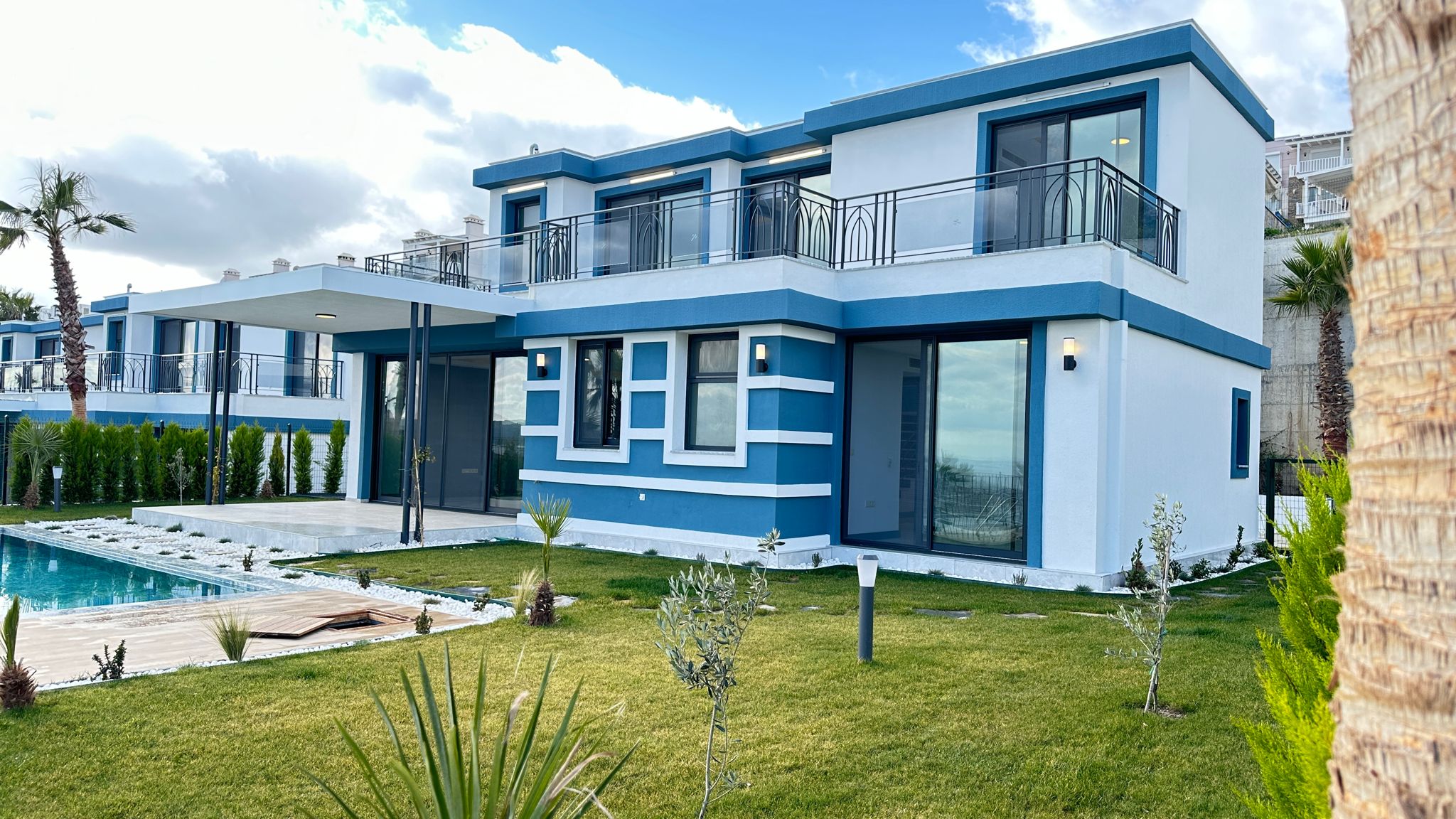 042 / Full Deniz Manzaralı 3+1 Villa